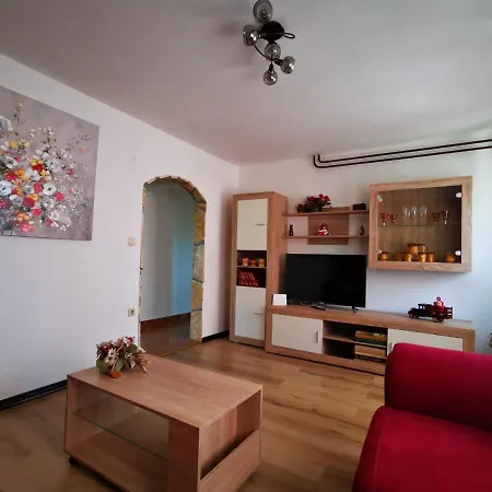 Appartement Ornela Delnice