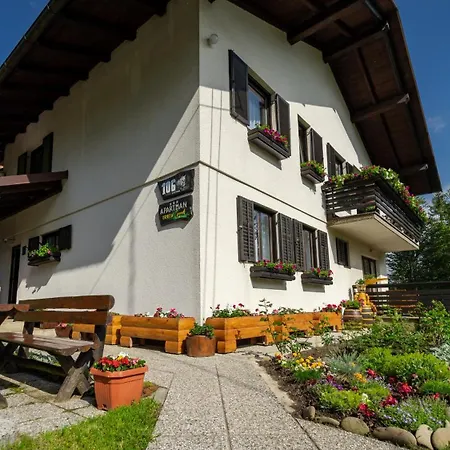Ornela Apartment